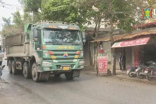 Nguy cơ mất an toàn giao thông trên tuyến đường 70
