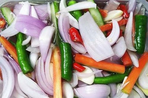 Cách làm dưa góp thập cẩm vừa chống ngán vừa giảm cân