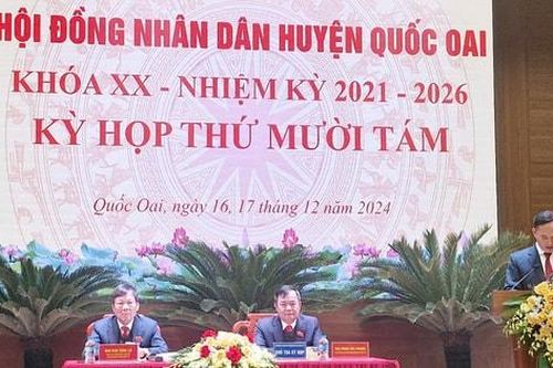 HĐND huyện Quốc Oai xem xét 38 báo cáo, 11 tờ trình quan trọng