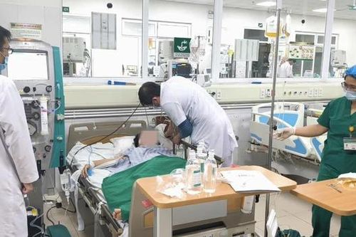 Cô gái 20 tuổi mắc viêm não tự miễn từ... khối u buồng trứng