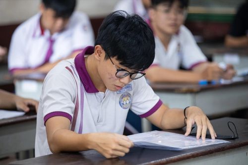 Nhiều trường học ở TP.HCM không đạt yêu cầu về ánh sáng và nồng độ CO2