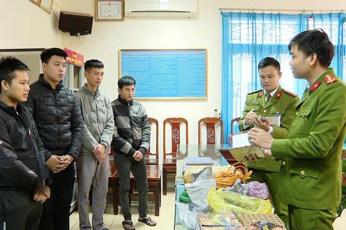 Công an Ninh Bình liên tiếp bắt giữ các vụ tàng trữ, mua bán pháo nổ
