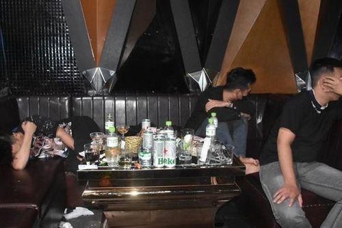 Đột kích quán bar Diamond Club, 12 đối tượng bị tạm giữ vì ma túy