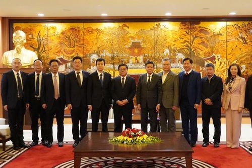 Hà Nội hoan nghênh các doanh nghiệp nước ngoài đầu tư vào đường sắt đô thị