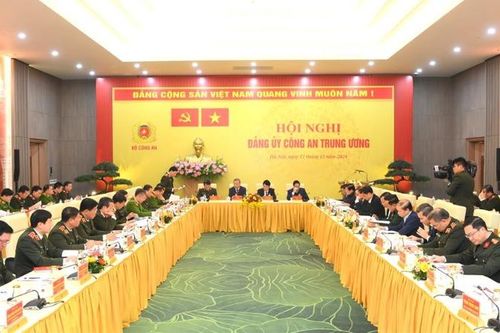 Dành toàn tâm, toàn lực, bảo vệ tuyệt đối an ninh, an toàn Đại hội Đảng toàn quốc lần thứ XIV