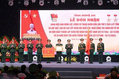 Lực lượng vũ trang Nghệ An vinh dự đón nhận danh hiệu Anh hùng Lực lượng vũ trang nhân dân lần thứ 2