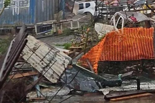 Điện thăm hỏi về thiệt hại do bão Chido gây ra tại quần đảo Mayotte, lãnh thổ hải ngoại của Pháp