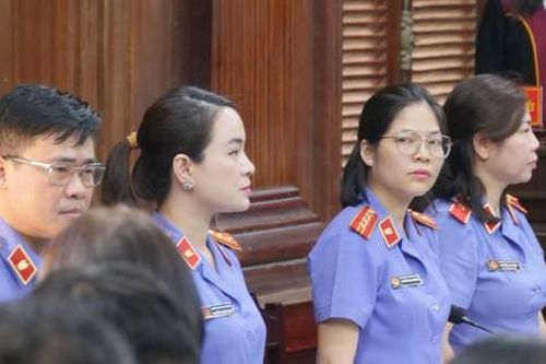Đề nghị mức án các cựu cán bộ thuế trong vụ mua bán hóa đơn GTGT 'khủng'