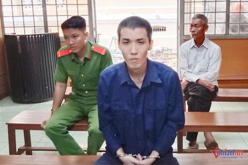 Xót lòng phiên xử con giết cha vì ảo giác của ma túy