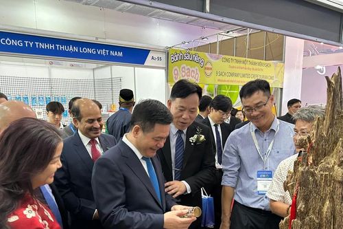 Hà Nội phấn đấu năm 2025 xuất khẩu hàng thủ công mỹ nghệ tăng trưởng 6-8%
