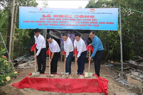 Kiên Giang: Lễ khởi công xây dựng 100 căn nhà đại đoàn kết cho hộ nghèo