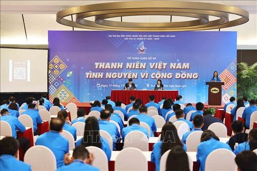 Yêu Tổ quốc từ những điều gần gũi và thân thiết