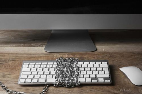 Luật kiểm duyệt trực tuyến của Anh chính thức có hiệu lực