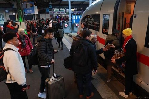 Đức đưa vào vận hành tuyến đường sắt cao tốc Berlin-Paris