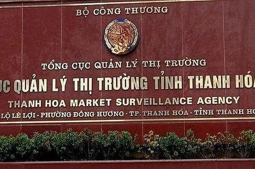Thu hồi thẻ của Cục trưởng Cục Quản lý thị trường Thanh Hóa