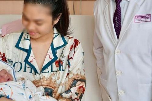 Phẫu thuật lấy thai và bảo tồn tử cung thành công cho sản phụ bị nhau tiền đạo trung tâm