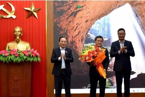 Thủ tướng phê chuẩn quyết định bầu Chủ tịch UBND tỉnh Quảng Bình