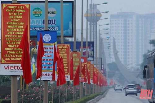 TP Thanh Hóa rực rỡ cờ hoa chào mừng kỷ niệm