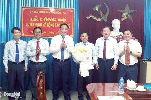 Chủ tịch UBND tỉnh phê chuẩn kết quả bầu Phó chủ tịch UBND huyện Tân Phú