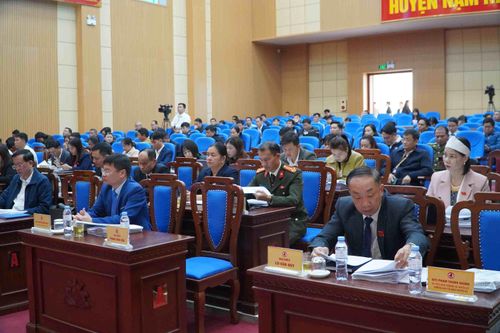 Khai mạc Kỳ họp thứ hai mươi HĐND huyện Nậm Nhùn