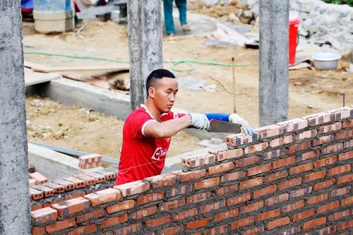 Si Ma Cai: Vượt trở ngại để người dân sớm có nhà ở mới