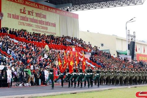 Xứng đáng là Quân đội anh hùng của dân tộc Việt Nam anh hùng