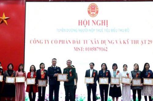 Cục Thuế Hà Nội tuyên dương 72 doanh nghiệp nộp thuế tiêu biểu