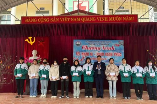Võ Nhai, Thái Nguyên: Làm tốt chính sách hỗ trợ ưu đãi giáo dục với người nghèo