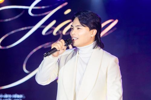 Dương Trường Giang gửi gắm tình yêu Hà Nội trong sản phẩm âm nhạc mới