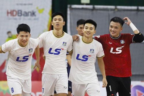 Thái Sơn Nam thua sốc 1-10, Thái Sơn Bắc vô địch Futsal HDBank Cúp Quốc gia 2024