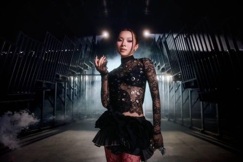 Mỹ Mỹ tung MV 'Her' với tuyên ngôn âm nhạc đầy sức hút