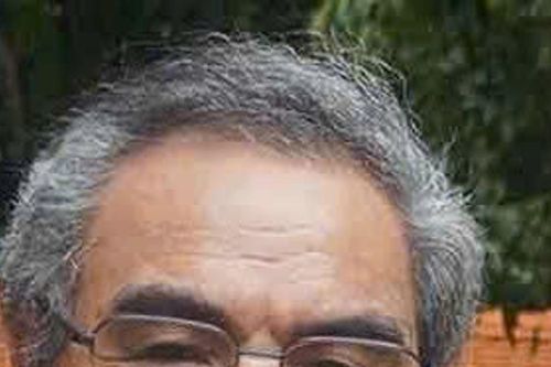 Nhìn trời thấy hiện dòng sông