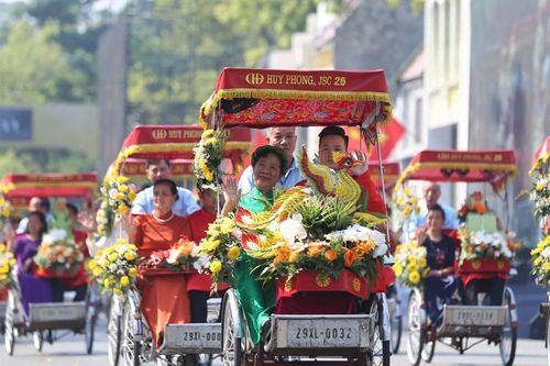 Xây dựng người Hà Nội thanh lịch văn minh thích ứng trong kỷ nguyên mới