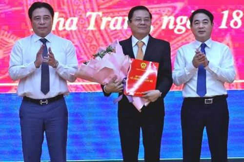 Phó Chủ tịch Thường trực HĐND tỉnh nhận nhiệm vụ mới