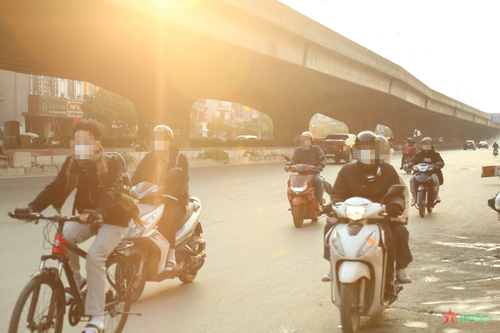 Hà Nội: Xử lý nghiêm hành vi đi ngược chiều trên đường Nguyễn Xiển