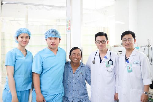 Điều trị thành công cho bệnh nhân đa túi phình động mạch não