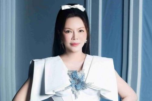 Chiêm ngưỡng gu thời trang tinh tế, đẳng cấp của người đẹp Lý Nhã Kỳ