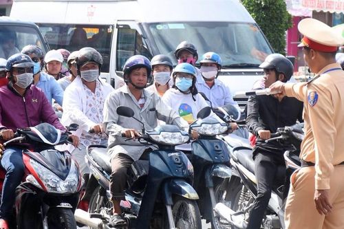 Lời cảnh tỉnh cho những người tham gia giao thông