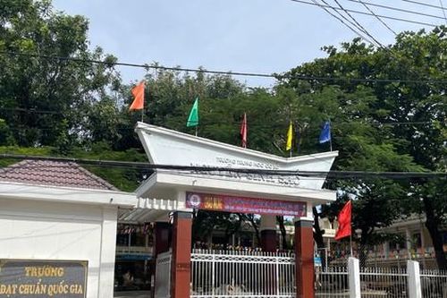 Công an vào cuộc vụ nữ sinh lớp 6 bị đánh hội đồng tại nhà