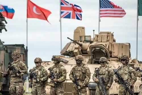 NATO triển khai lực lượng gìn giữ hòa bình tại Ukraine: Tam giác 3-3-3