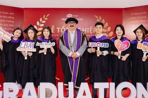 Nhận bằng MBA quốc tế không cần xuất ngoại: Chuyện của người trong cuộc