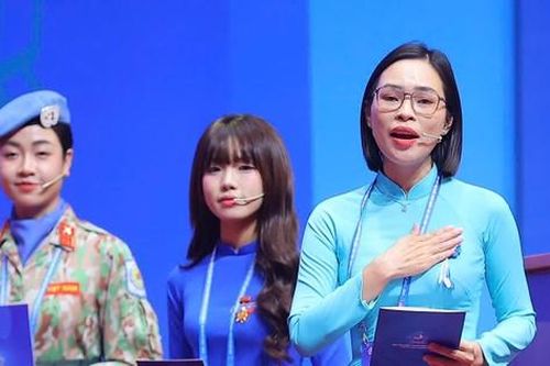 Màn tham luận đặc biệt tại Đại hội Hội LHTN Việt Nam lần thứ IX