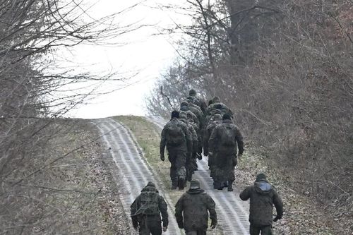 Ba Lan kêu gọi ngừng đồn đoán về khả năng gửi quân đội tới Ukraine