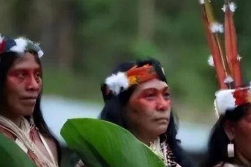 Khám phá bộ tộc 'thuần nữ', không có lấy một người đàn ông, cách họ sinh sản là như thế nào?