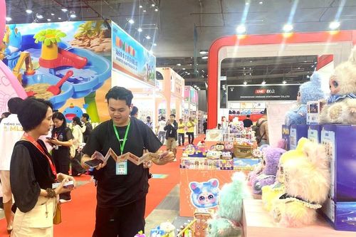 Hơn 200 thương hiệu tham gia triển lãm đồ chơi trẻ em