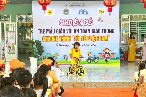 Tuyên truyền ATGT cho trẻ mầm non quận Ô Môn