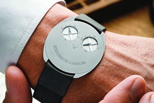 Chiếc đồng hồ mỏng nhất thế giới