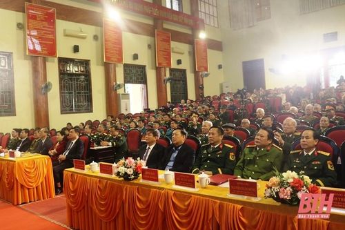 Hà Trung gặp mặt cán bộ Quân đội, Công an nghỉ hưu
