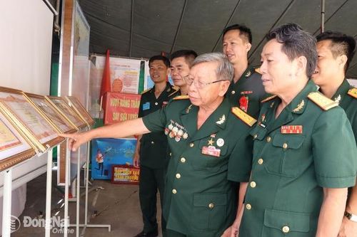 Hướng tới kỷ niệm 80 năm Ngày Thành lập Quân đội nhân dân Việt Nam (22-12): Tự hào quân đội anh hùng
