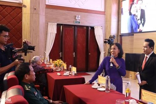 Tọa đàm 'Địa ngục trần gian và sự kiên trung của người cộng sản'